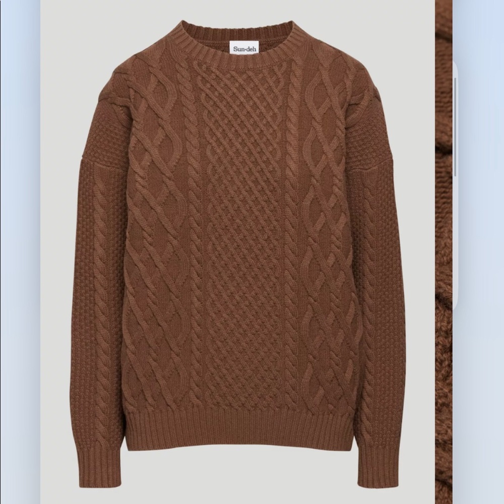 Aritzia Sunday Best Peggy Sweater